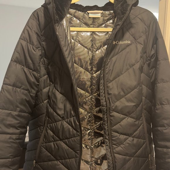 Columbia Insulated hooded jacket size M - Picture 2 of 4